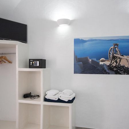 Corrado Caldera Apartments Fira  Dış mekan fotoğraf