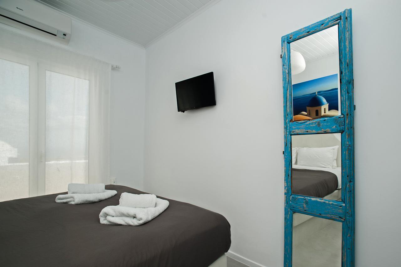 Corrado Caldera Apartments Fira  Dış mekan fotoğraf
